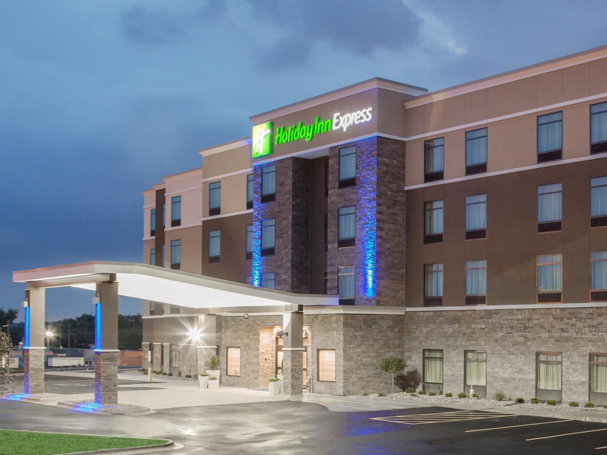 Holiday Inn Express Moline - Quad Cities Area By Ihg מראה חיצוני תמונה