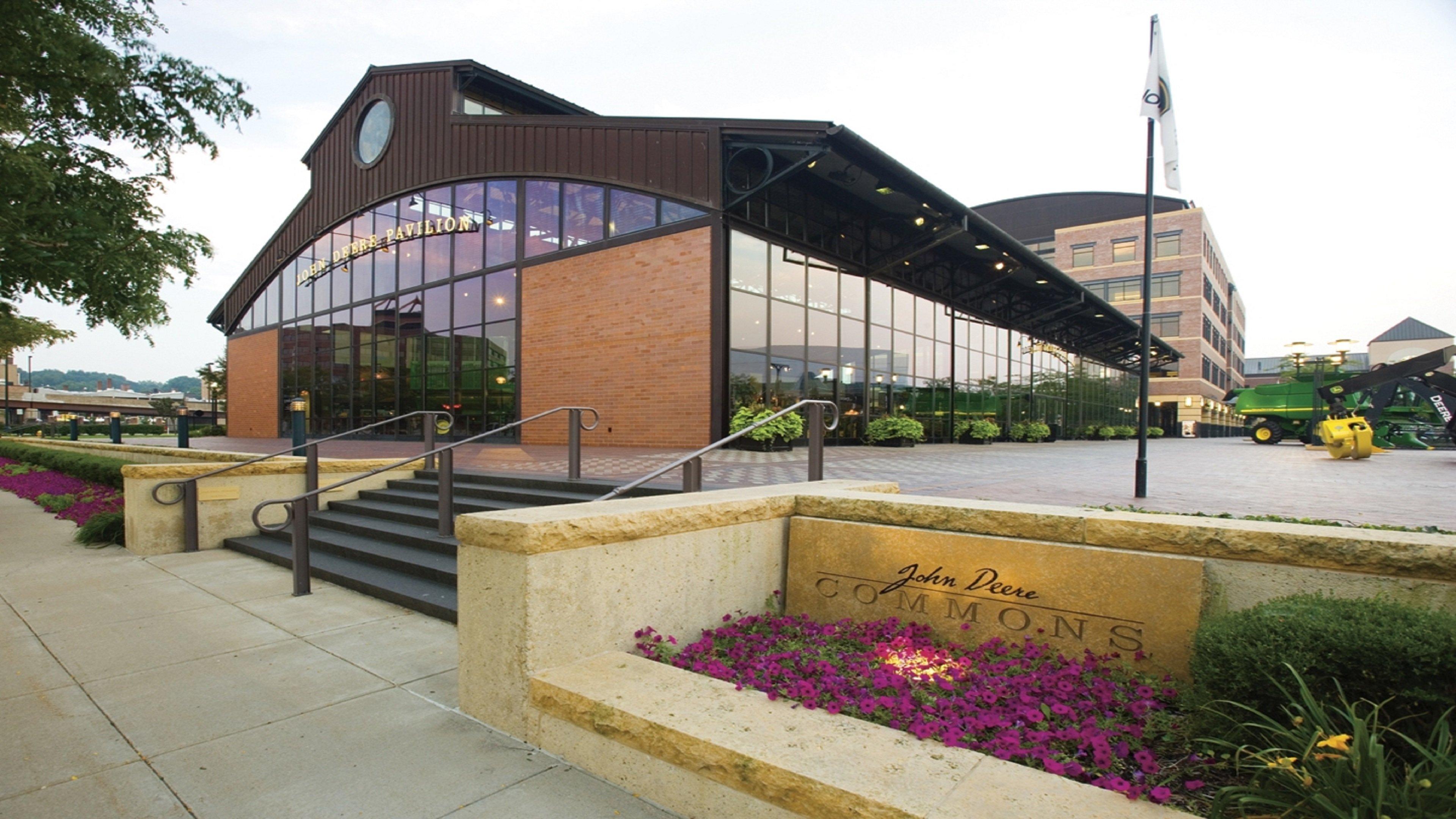 Holiday Inn Express Moline - Quad Cities Area By Ihg מראה חיצוני תמונה