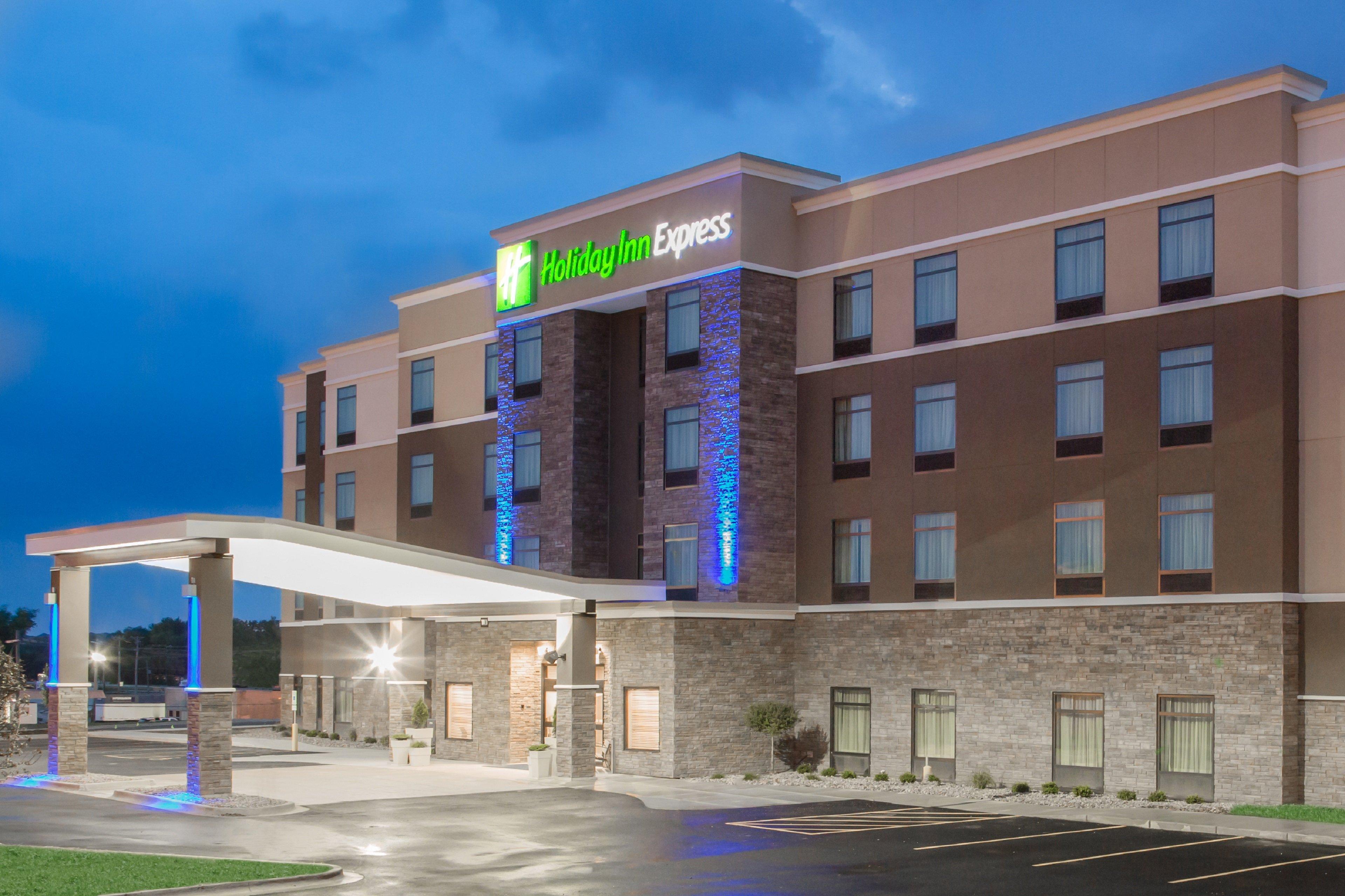 Holiday Inn Express Moline - Quad Cities Area By Ihg מראה חיצוני תמונה